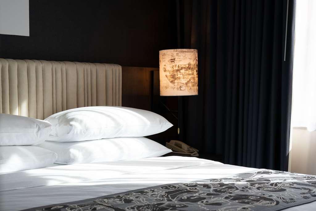 מילווקי Saint Kate - The Arts Hotel חדר תמונה